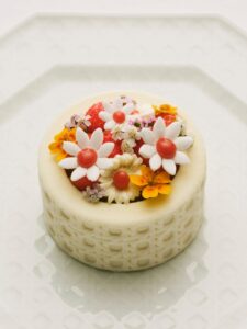 Dior Bamboo Pavilion in Daikanyama, Tokyo. The Café Dior showcases French cuisine and art de vi (1)